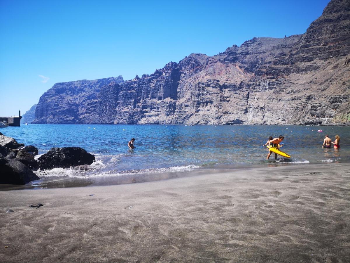 Magnificent Apt. With Sea View, Cliff & Marina Santiago Del Teide Bagian luar foto