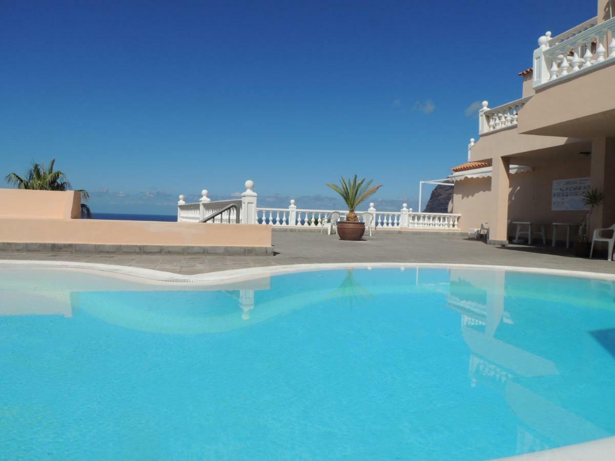 Magnificent Apt. With Sea View, Cliff & Marina Santiago Del Teide Bagian luar foto